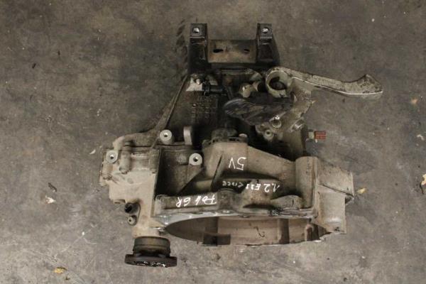 BOITE DE VITESSE MANUEL VW POLO 6R... / AUDI / SEAT / SKODA 1.2 / 1.4 ESSENCE CODE LNR ( 5VITESSES ) - Vue 2